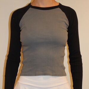Brandy Melville long sleeve baseball tee